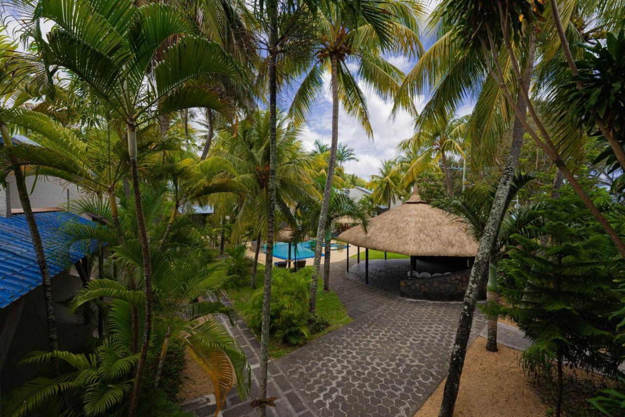 Le Grand Bleu Hotel Trou aux Biches Exterior photo